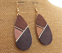 Load image into Gallery viewer, Mixed Wood &amp; Gold Tone Metal Drop Earrings
