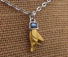 Load image into Gallery viewer, Paua &amp; Yellow Kowhai Flower Pendant Necklace
