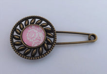 Load image into Gallery viewer, Pin Brooch Pink, White &amp; Brone Tone
