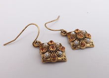 Load image into Gallery viewer, Pink, Faux Pearl &amp; Gold Tone Drop Earrings
