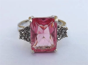 Pink & Silver Tone Bling Costume Ring (size 8)