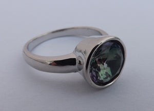 Purple, Grey & Silver Tone Costume Ring (size 10)