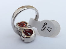 Load image into Gallery viewer, Red &amp; Silver Tone Costume Ring (size 7)
