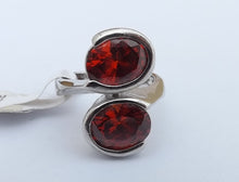 Load image into Gallery viewer, Red &amp; Silver Tone Costume Ring (size 7)
