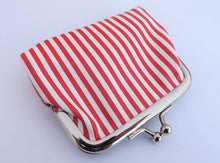 Load image into Gallery viewer, Striped Vintage Style Coin Purse (Multiple Colour Options)
