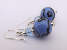 Load image into Gallery viewer, Royal Blue &amp; Black Bead Earrings
