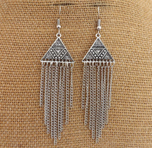 Load image into Gallery viewer, Silver Tone Chain Drops Earrings
