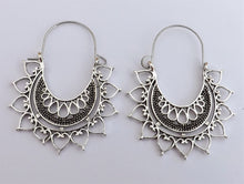 Load image into Gallery viewer, Hoop Earrings (Gold or Silver)
