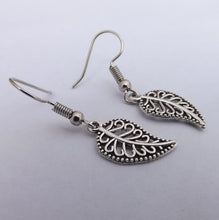 Load image into Gallery viewer, Silver Tone Leaf Earrings
