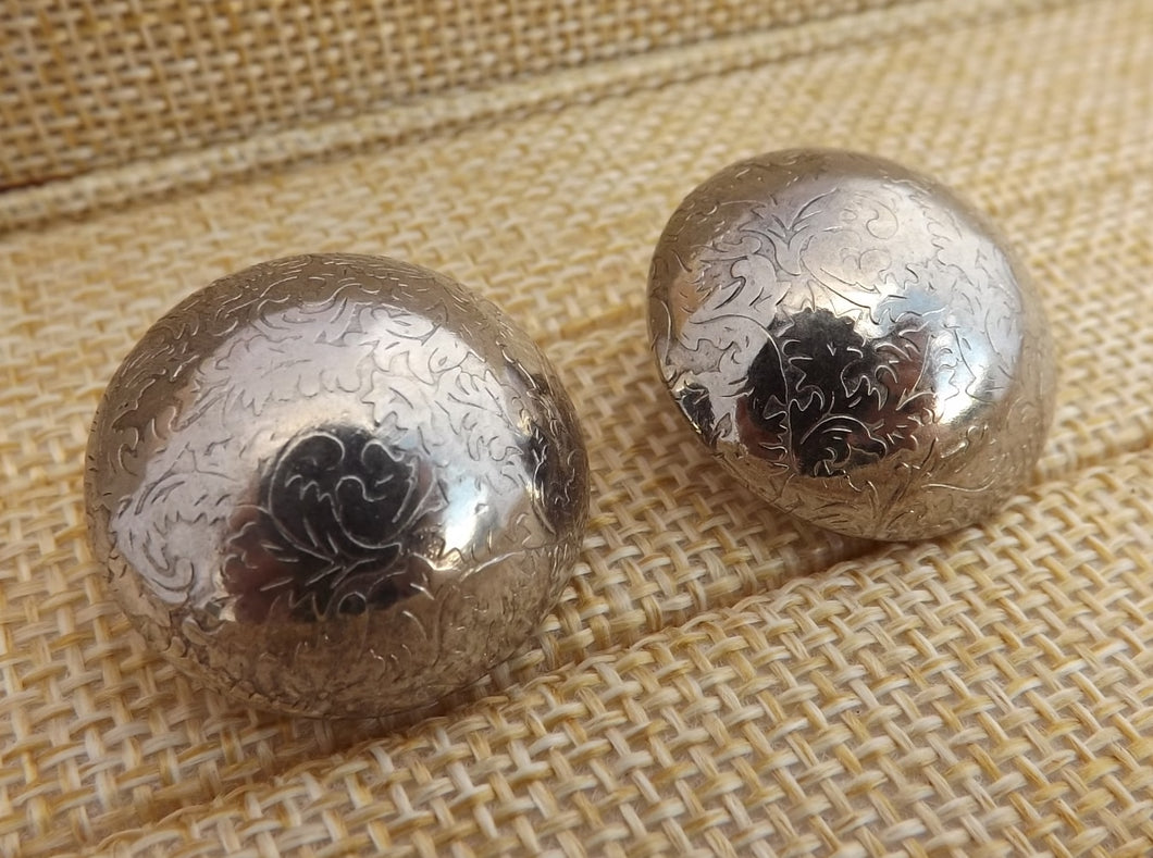 Silver Tone Vintage Clip on Earrings