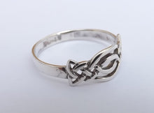 Load image into Gallery viewer, Sterling Silver Celtic Style Ring (size 12)
