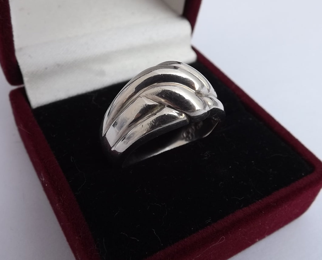 Sterling Silver Ring (size 8)