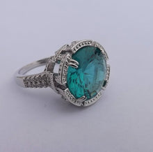 Load image into Gallery viewer, Teal &amp; Silver Tone Costume Bling Ring (size 8)
