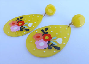 Vintage 60s Style Flowers on Yellow Acrylic Earrings