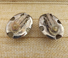 Load image into Gallery viewer, Vintage Silver Tone Clip on Earrings
