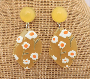 White Daisy on Yellow Acrylic Earrings