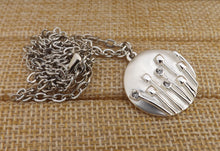 Load image into Gallery viewer, White Silver Tone Round Pohutukawa Pendant Necklace
