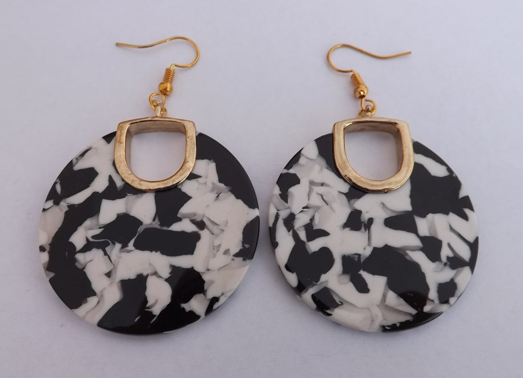 White, Black Gold Tone Round Acrylic Earrings – Kathryn Design